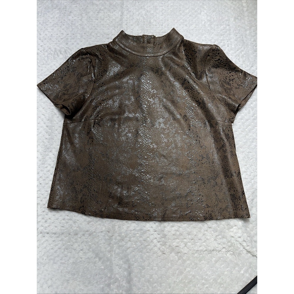 Harper Wren Snakeskin Shirt‎ Top Small Short Sleeves Animal Print